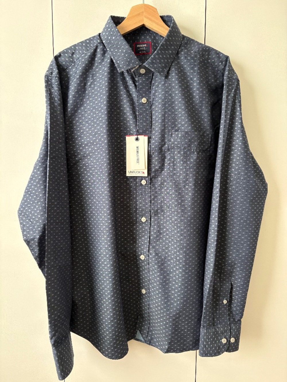 UNTUCKit Men's 100% Cotton Long-Sleeve Shirt Size XL Dark Blue Geo Wrinkle-free